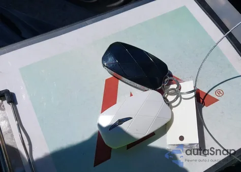 2025 Genesis Gv60 Advanced Awd из США, поврежденный, VIN KMUKCDSC3SU028480